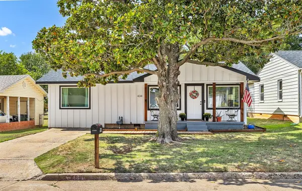 434 S 7th Street, Yukon, OK 73099