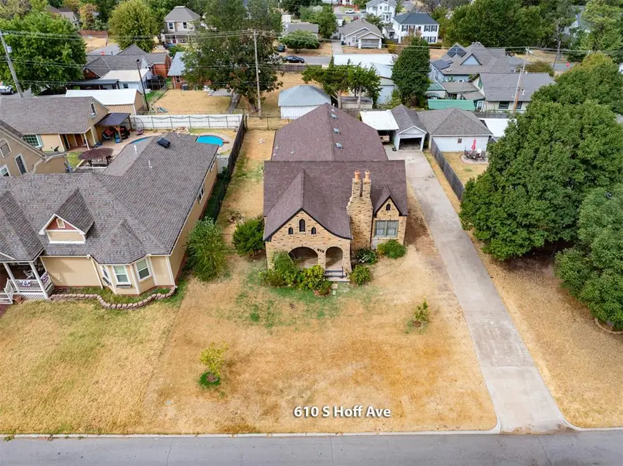610 S Hoff Avenue, El Reno, OK 73036 - #2