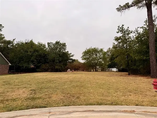 1812 Larkin Lane, Shawnee, OK 74804