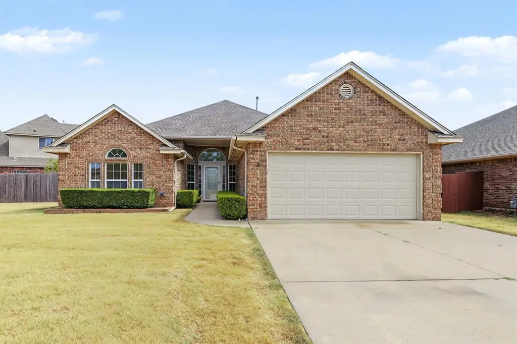 906 Renita Street, Moore, OK 73160 - #1