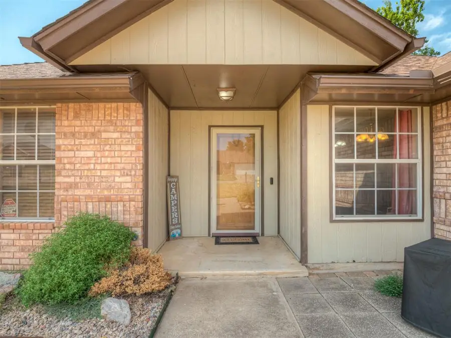 1713 N Shawnee Trail, Choctaw, OK 73020 - #2