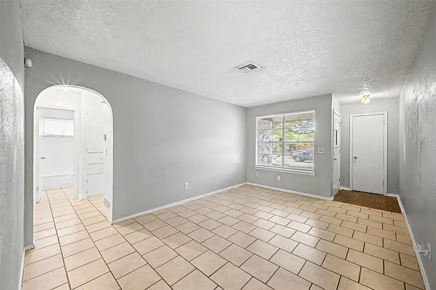 716 Lloyd Avenue, Oklahoma City, OK 73130 - #2