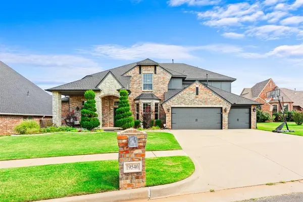 19540 Talavera Lane, Edmond, OK 73012