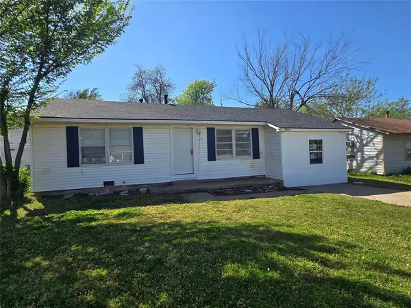 3425 Willow Creek Drive, Midwest City, OK 73110