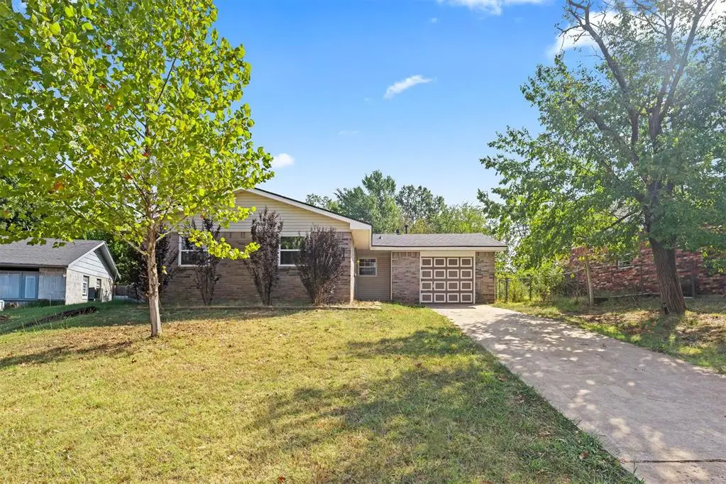 410 Jarman Drive, McLoud, OK 74851 - #1