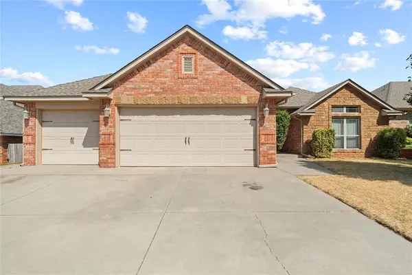 12833 NW 6th Street, Yukon, OK 73099