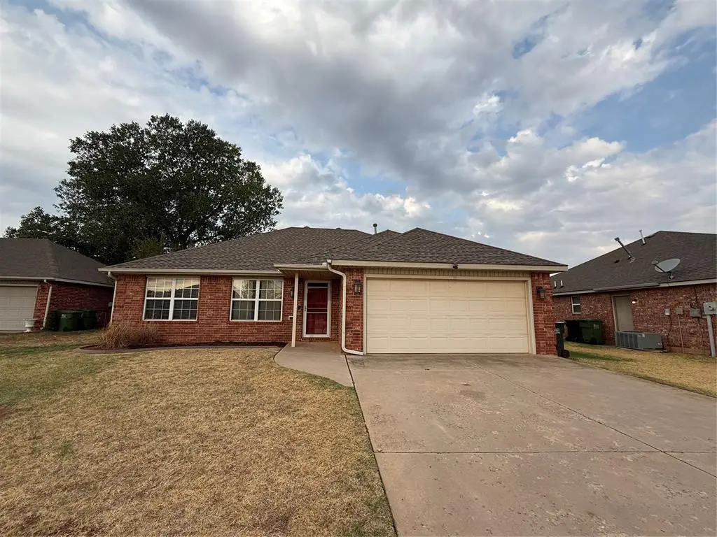 620 Eastview Circle, Yukon, OK 73099 - #1