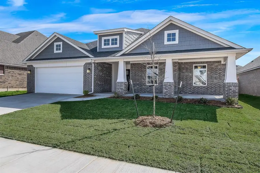 1417 SW 160th Street, Moore, OK 73170 - #2