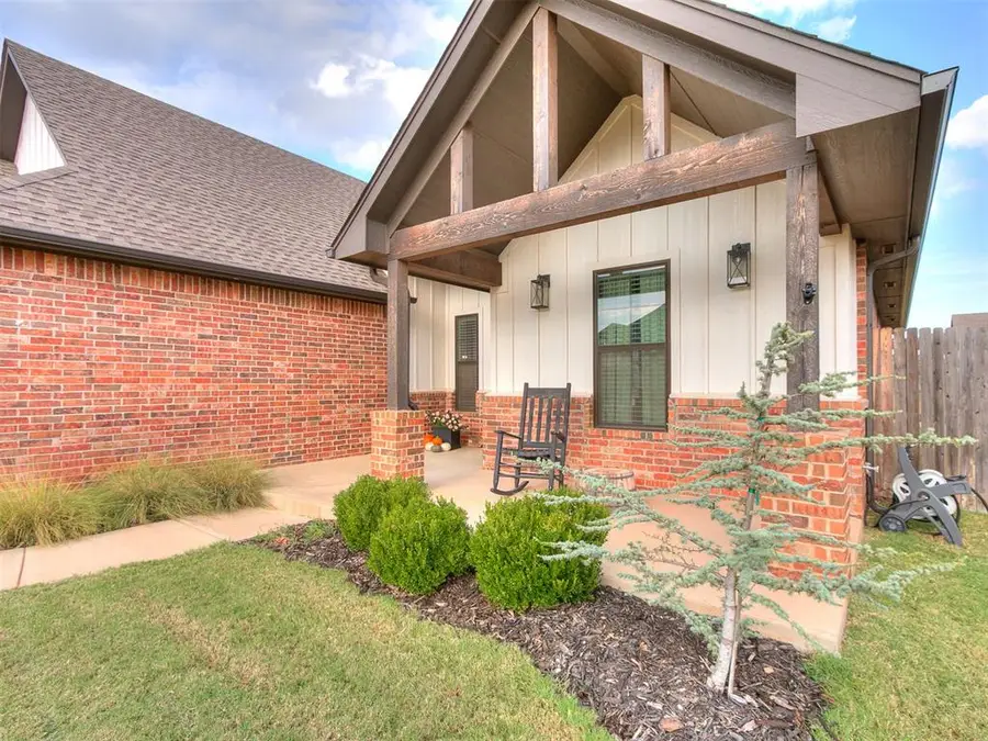 5704 Tiger Stone Drive, Mustang, OK 73064 - #3