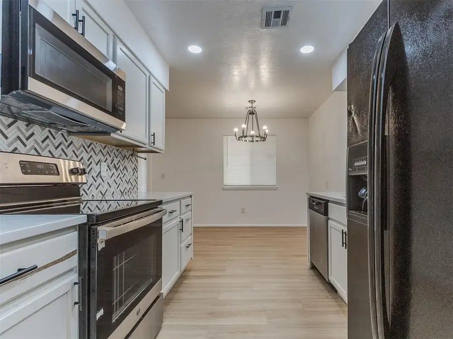 405 Woodland Drive, Midwest City, OK 73130 - #3