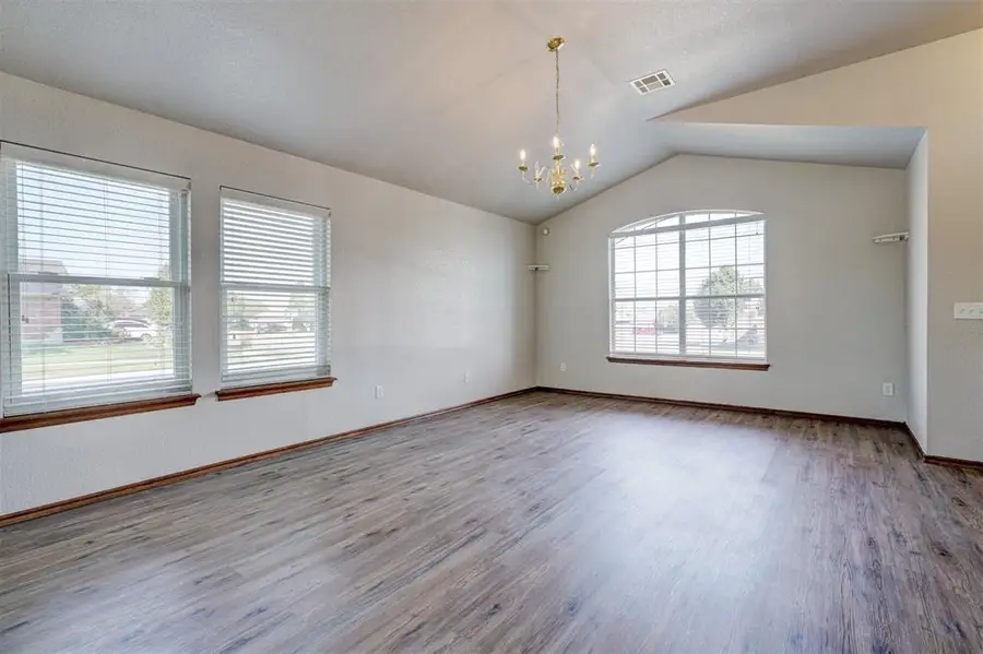 10301 Plymouth Court, Oklahoma City, OK 73159 - #3