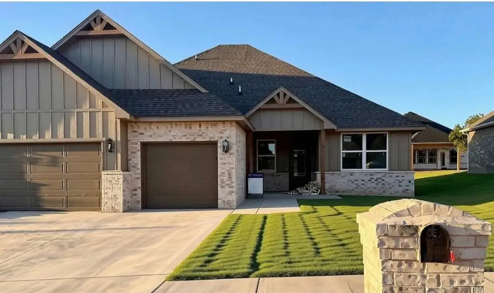 11629 NW 103rd Street, Yukon, OK 73099 - #1