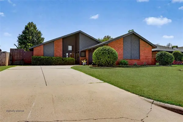 6900 Blue Spruce Court, Oklahoma City, OK 73162