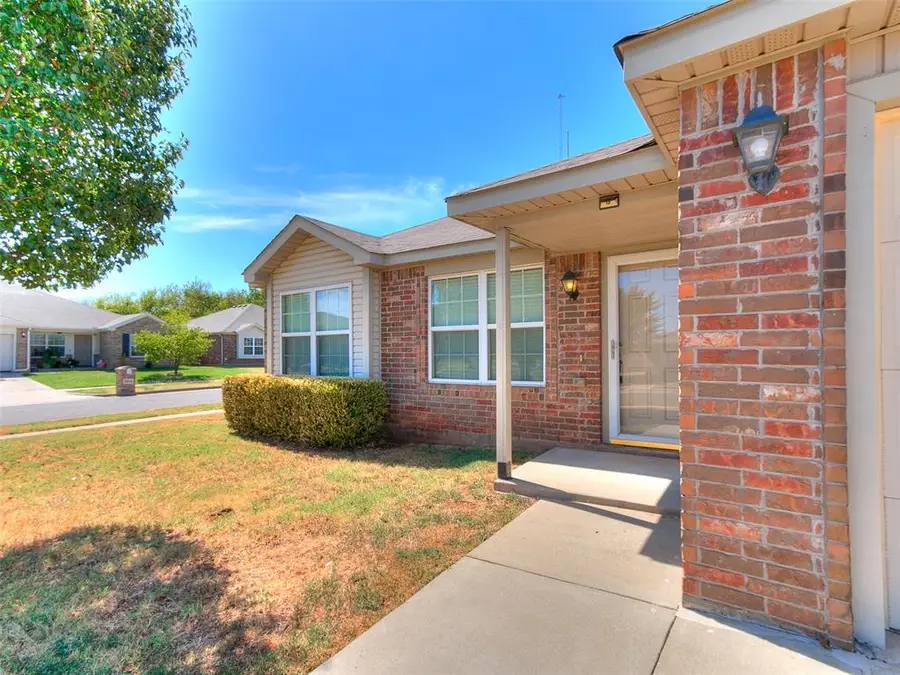 9637 Kylie Drive, Moore, OK 73160 - #2