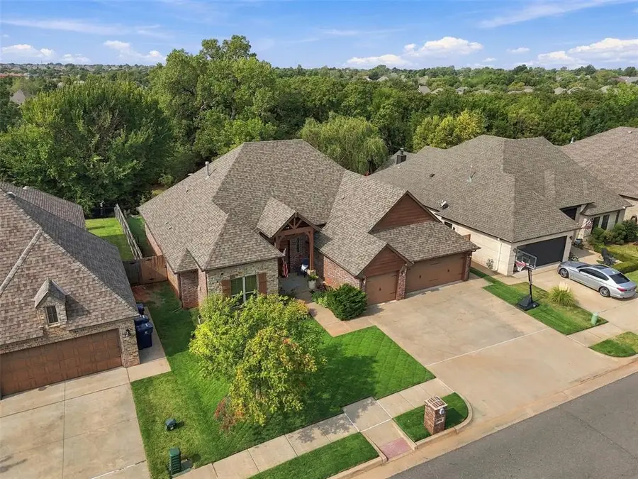19605 Rambling Creek Drive, Edmond, OK 73012 - #2