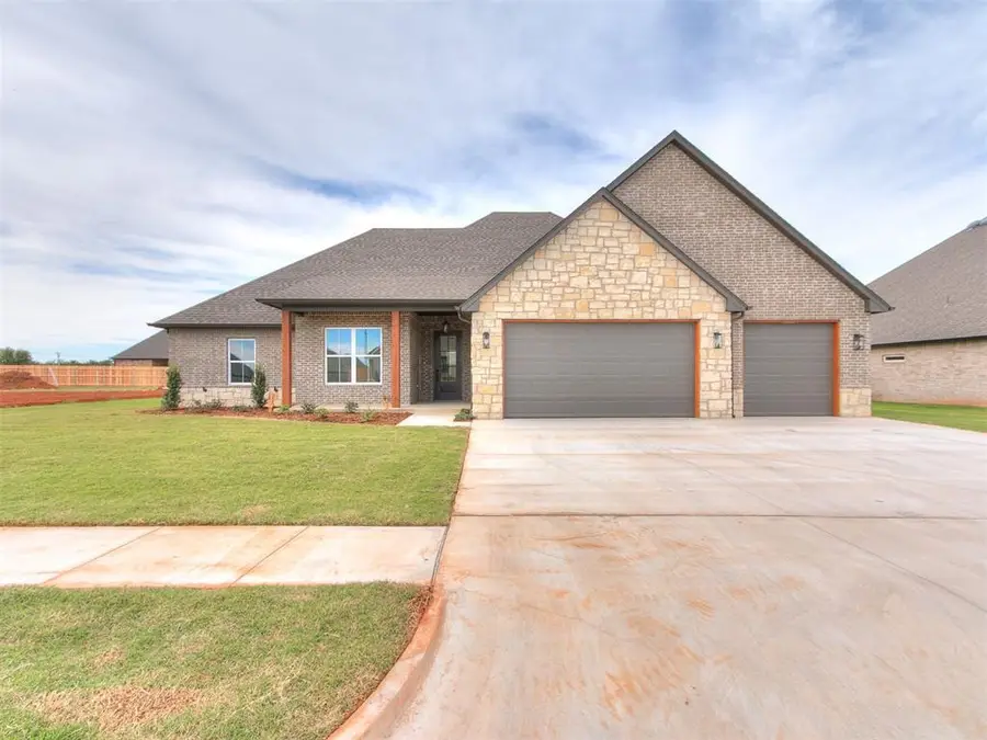 1103 Jozie Way, Tuttle, OK 73089 - #2