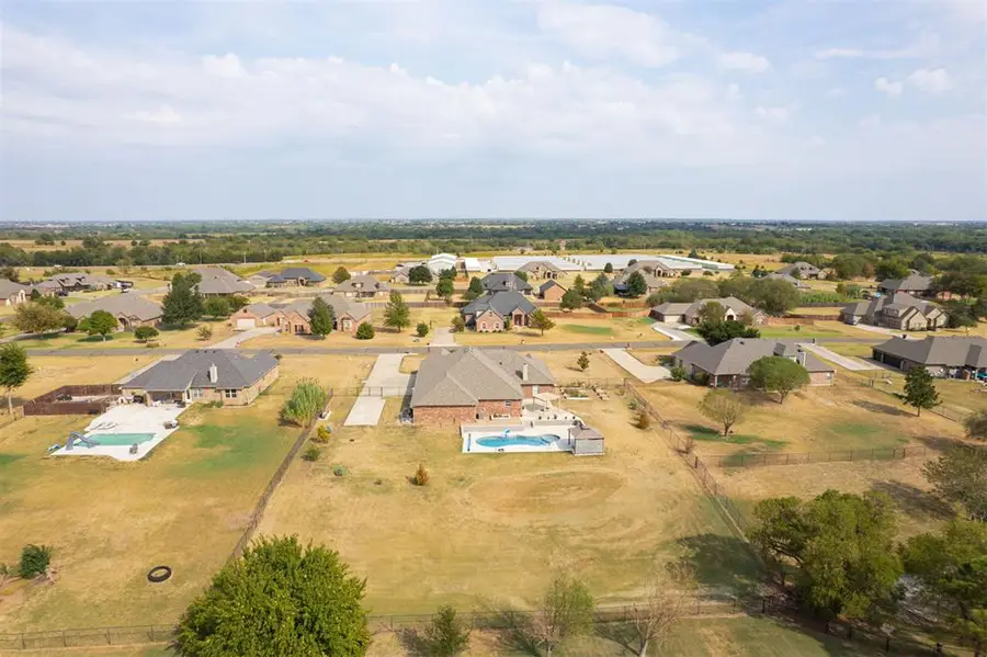 14261 Beaver Creek Road, Edmond, OK 73025 - #3