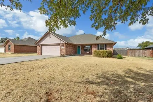 563 Adams Avenue, Piedmont, OK 73078 - #2