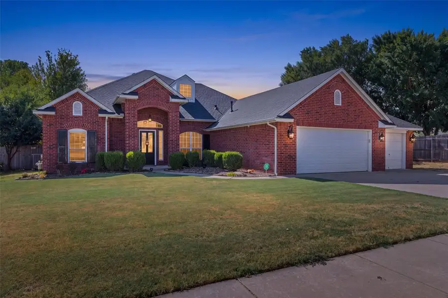 21574 Lake Shadows Drive, Edmond, OK 73012 - #2