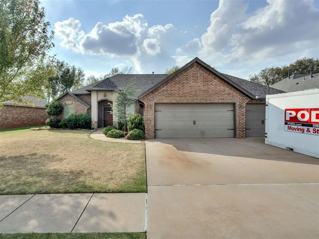 2113 Sycamore Creek Avenue, Yukon, OK 73099 - #1