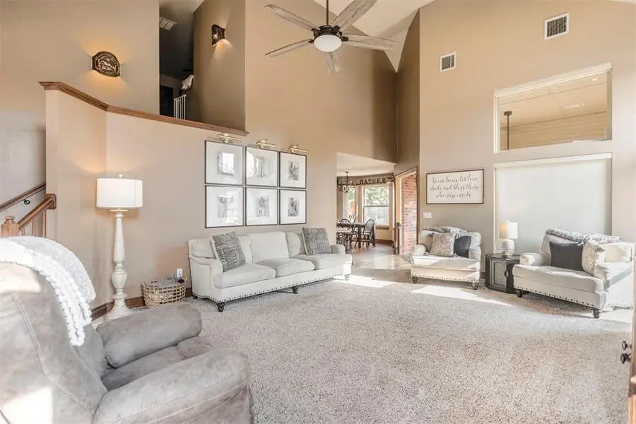 531 W Alamo Court Way, Mustang, OK 73064 - #2