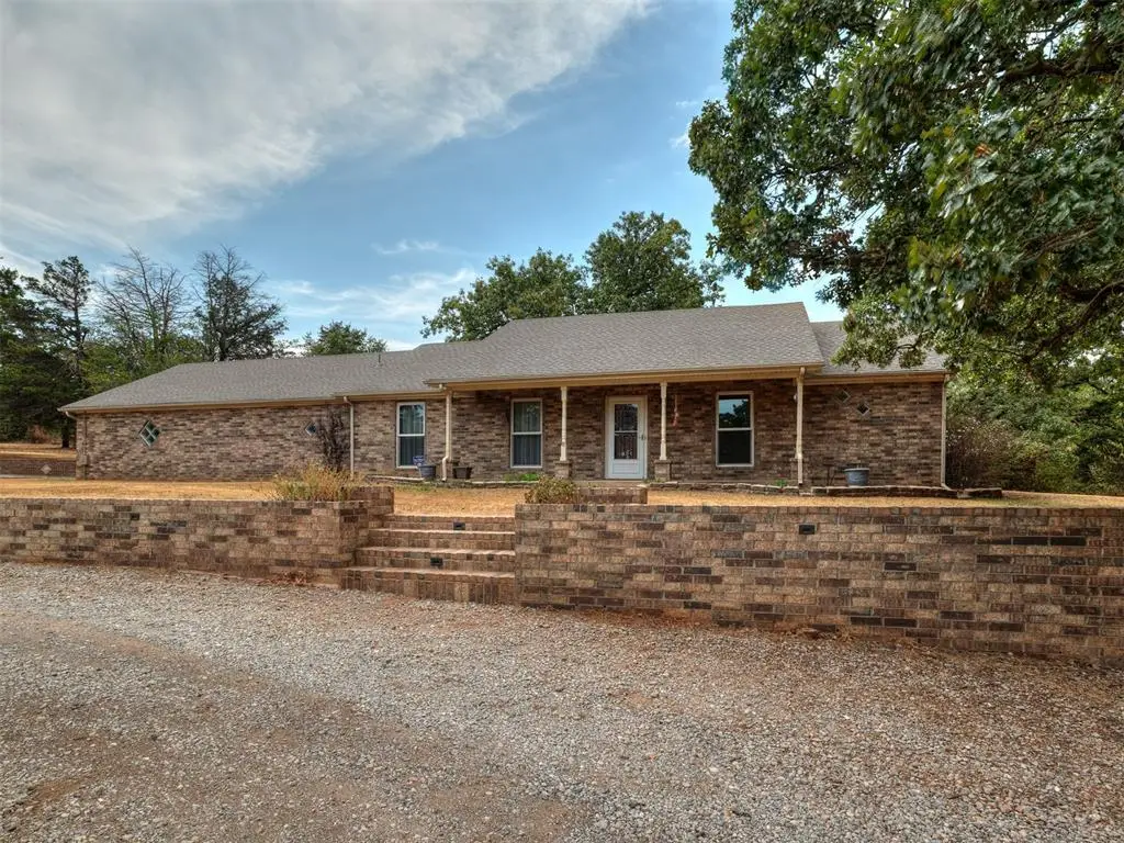 1025 E Triplett Road, Guthrie, OK 73044 - #1