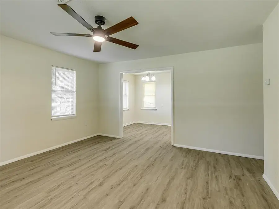 240 N Bobby Mankin Drive, Choctaw, OK 73020 - #2
