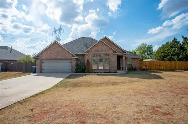 1301 S Morgan Road, Mustang, OK 73064