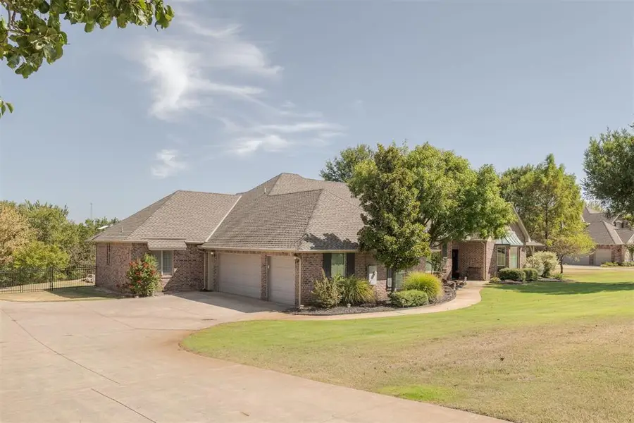 11012 Autumn Road, Edmond, OK 73013 - #2