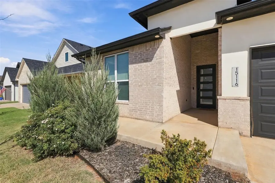 15116 Jasper Court, Edmond, OK 73013 - #3