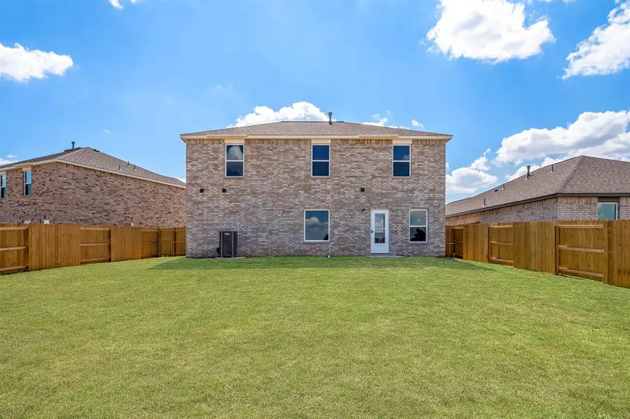 711 Sunny Street, Tuttle, OK 73089 - #3