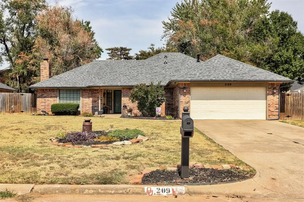 209 SE 30th Street, Moore, OK 73160 - #1