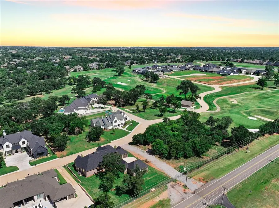 6201 Canopy Lane, Edmond, OK 73025 - #2