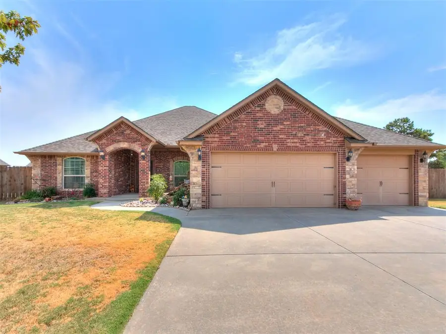 1670 Meadow Creek Circle, Newcastle, OK 73065 - #2