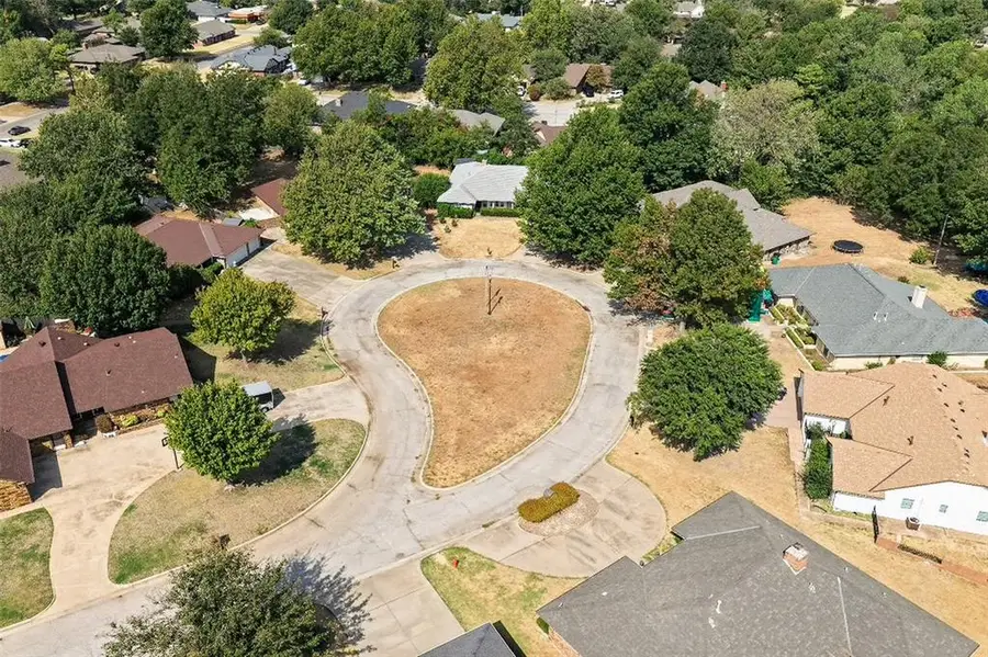 9909 S Allen Drive, Oklahoma City, OK 73139 - #3