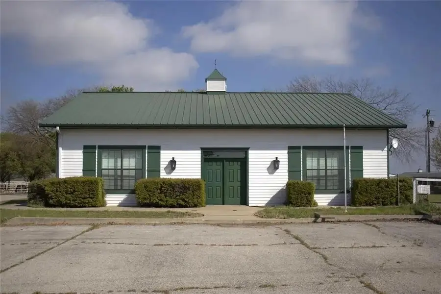 7511 Sunshine Lane, Marietta, OK 73448 - #3
