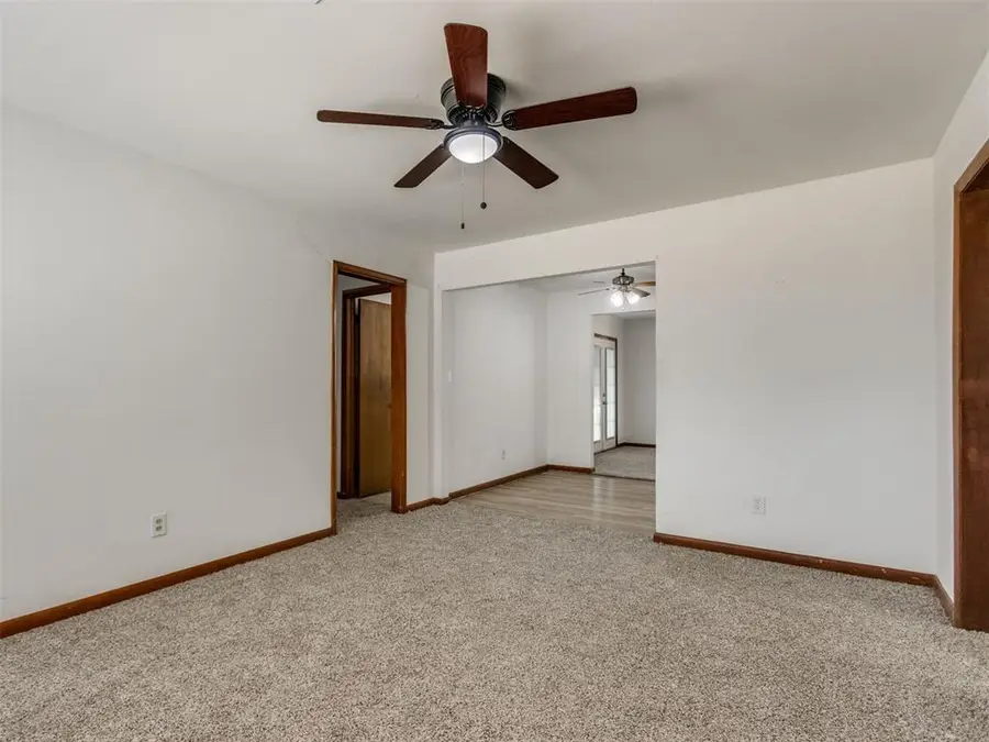 109 Rock Place, Moore, OK 73160 - #3