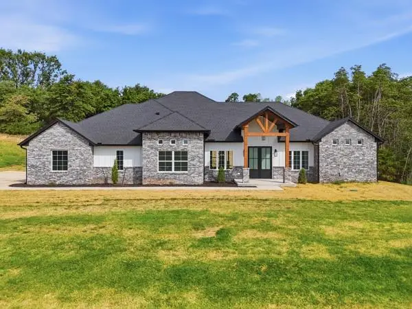 8725 Mercato Street, Choctaw, OK 73020