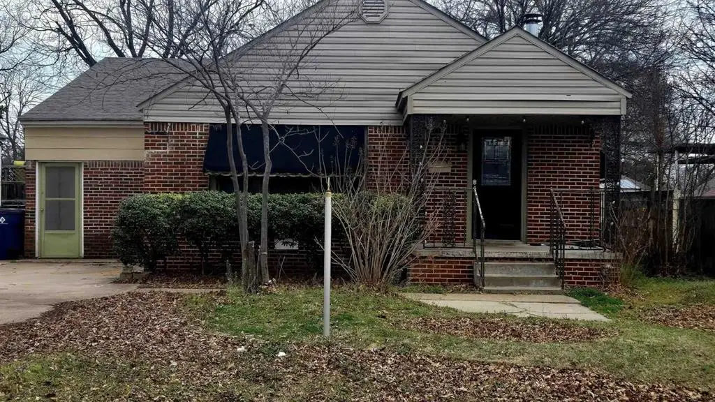 1112 N 12th Street, Duncan, OK 73533 - #1