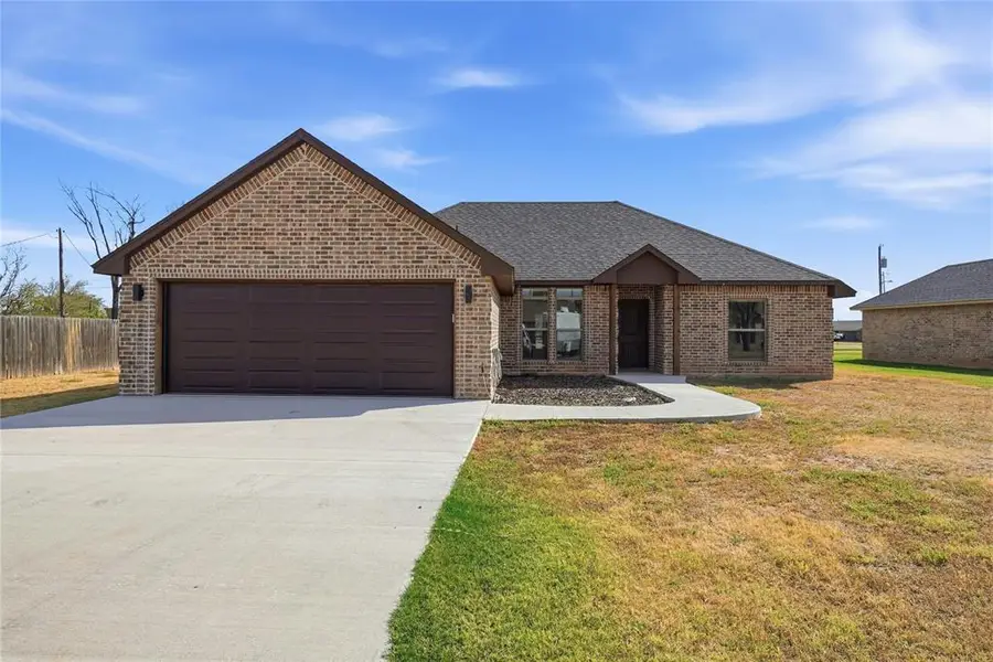 306 W 4th Street, Duke, OK 73532 - #2
