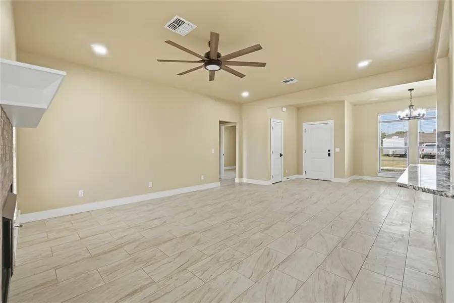 306 W 4th Street, Duke, OK 73532 - #3