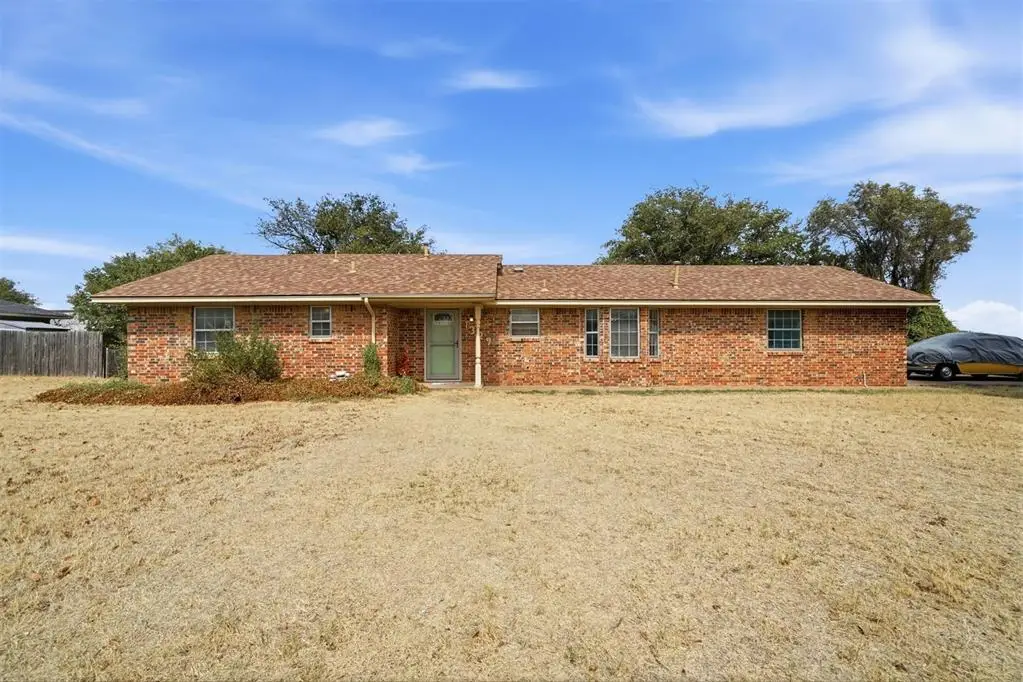 1329 Andy Street, Altus, OK 73521 - #1