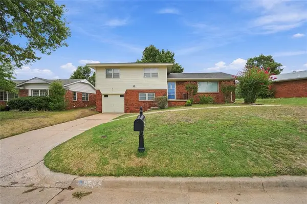 305 Sherri Lane, Yukon, OK 73099