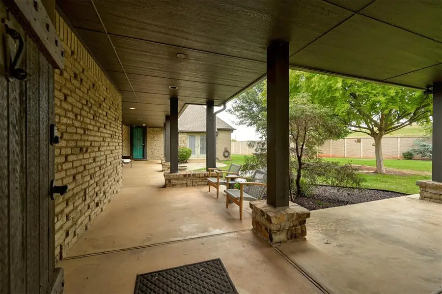 10744 N Ann Arbor Avenue, Oklahoma City, OK 73162 - #3
