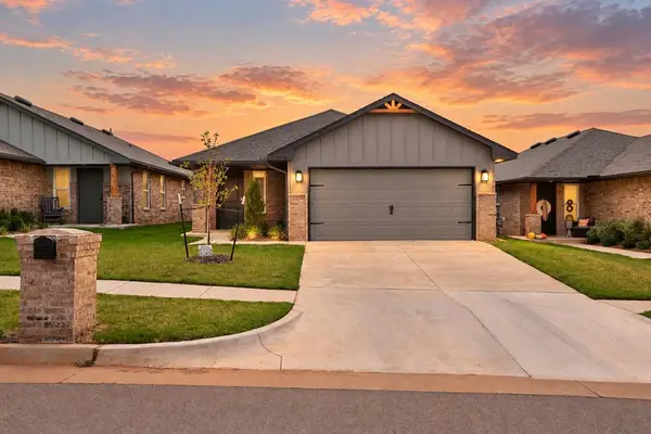 3008 NW 196th Place, Edmond, OK 73012