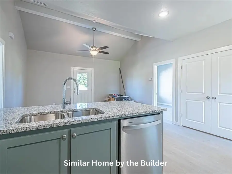 1807 SW Monroe Avenue, Lawton, OK 73501 - #2