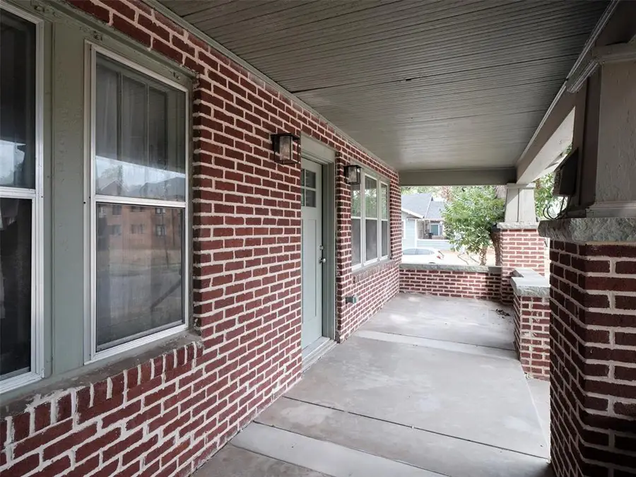 2623 N Walker Avenue, Oklahoma City, OK 73103 - #3