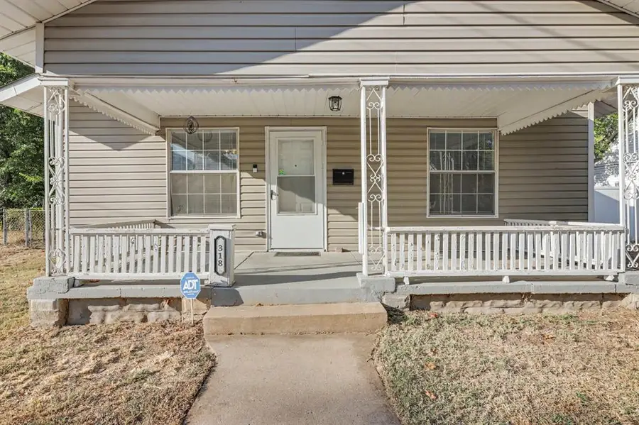 318 W Ridgewood Street, Shawnee, OK 74801 - #2