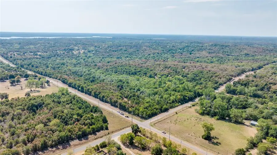 1 E Tecumseh Road, Norman, OK 73026 - #2
