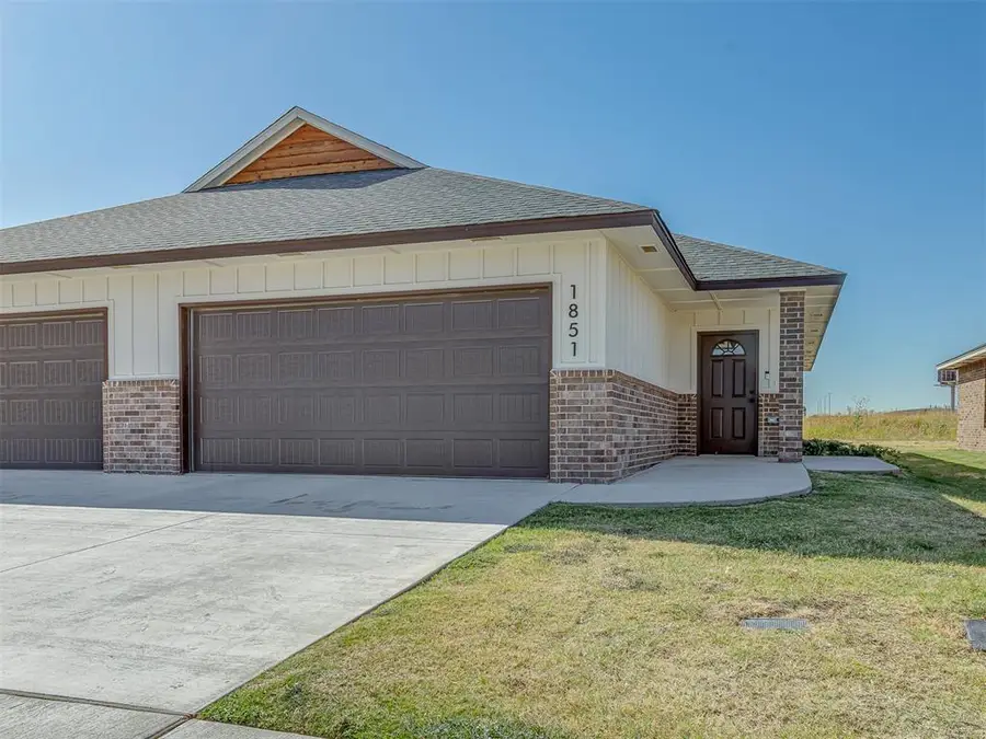 1912 Investors Avenue, El Reno, OK 73036 - #2